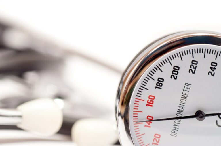 blood-pressure-2310824_1920-1024x680-cLdrXC