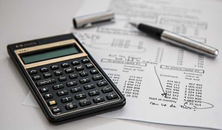 calculator-385506_1920-1024x603-Ox9SSM