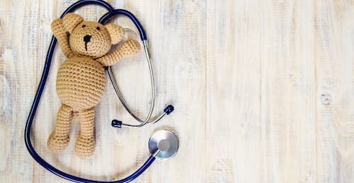 children-s-toy-and-a-stethoscope-on-a-light-backgr-2026-01-06-10-33-05-utc_tkzmmw-WlkkEa